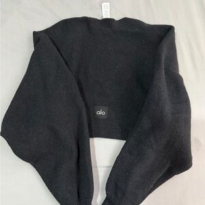 ALO Yoga Black Cozy Women's Poncho